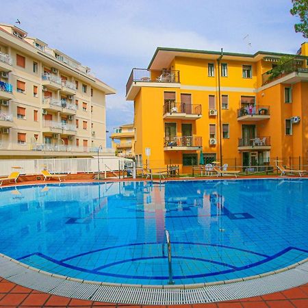 Residences La Rustica & Elite Eraclea Mare Exterior foto