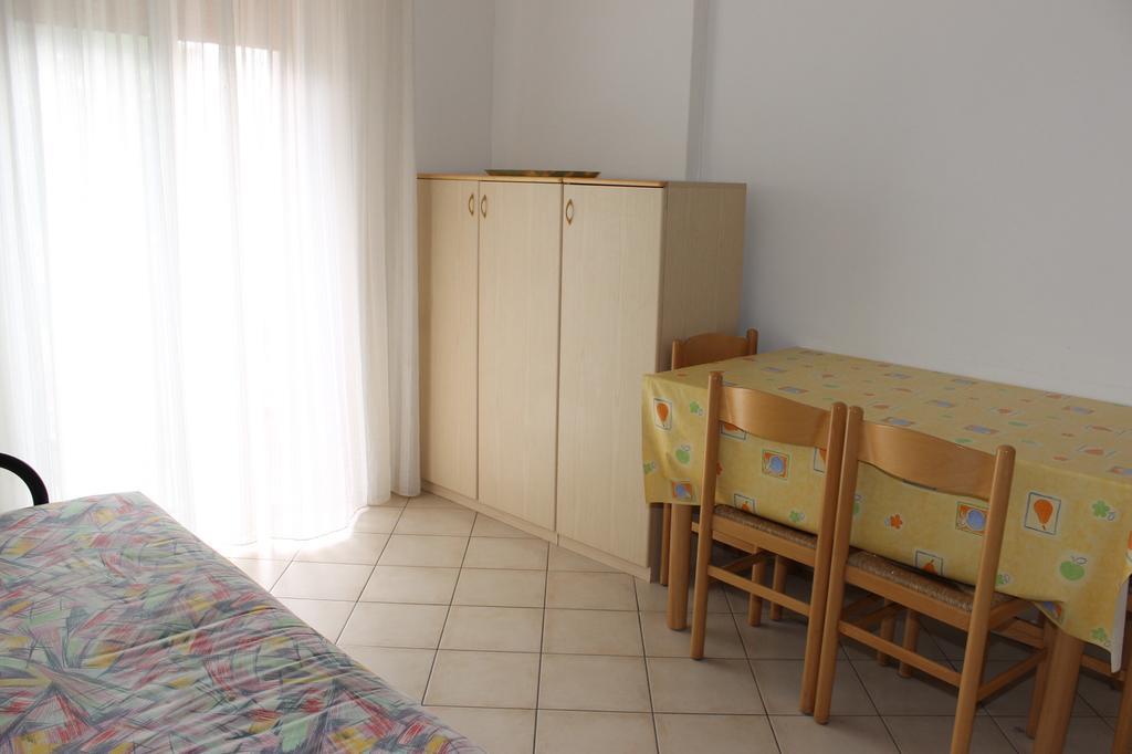 Residences La Rustica & Elite Eraclea Mare Zimmer foto